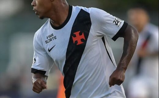 Esforços da comissão técnica buscam resgatar desempenho de Matheus França